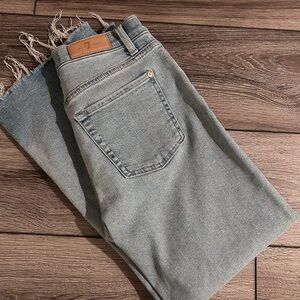 LUXE VINTAGE CROPPED ALEXA 27